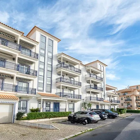 Apartman Wonderful Flats With Pool By Host Wise *
