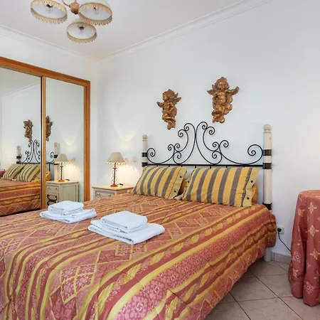 Wonderful Flats With Pool By Host Wise * Albufeira