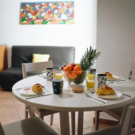 Wonderful Flats With Pool By Host Wise Apartment