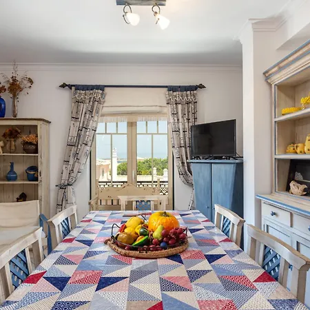 Wonderful Flats With Pool By Host Wise Albufeira