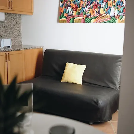 Wonderful Flats With Pool By Host Wise شقة