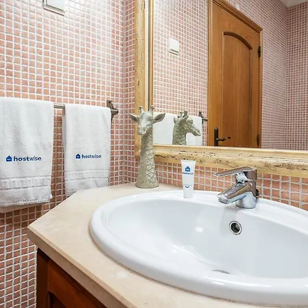 Wonderful Flats With Pool By Host Wise Albufeira